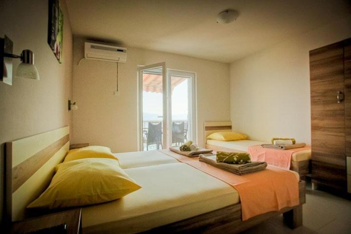 Apartments Kalaba - Dalma I Podaca Esterno foto